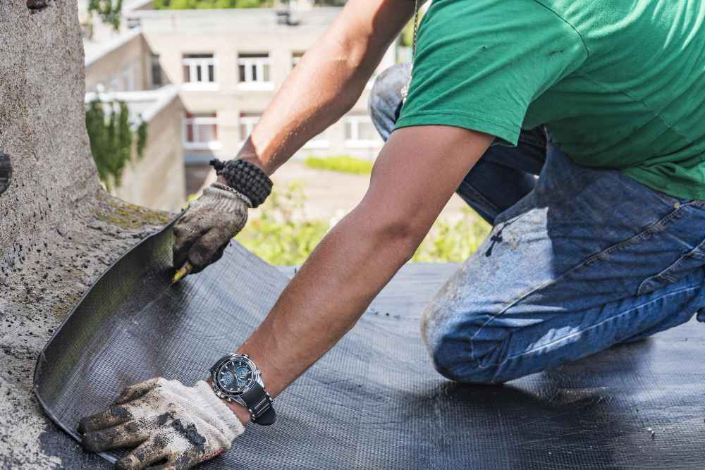 Emergency Waterproofing Services in UAE – Fix Leaks Fast This Rainy Season